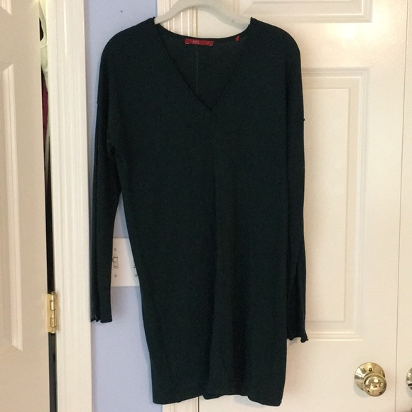Sweater dress - Picture 1 of 1